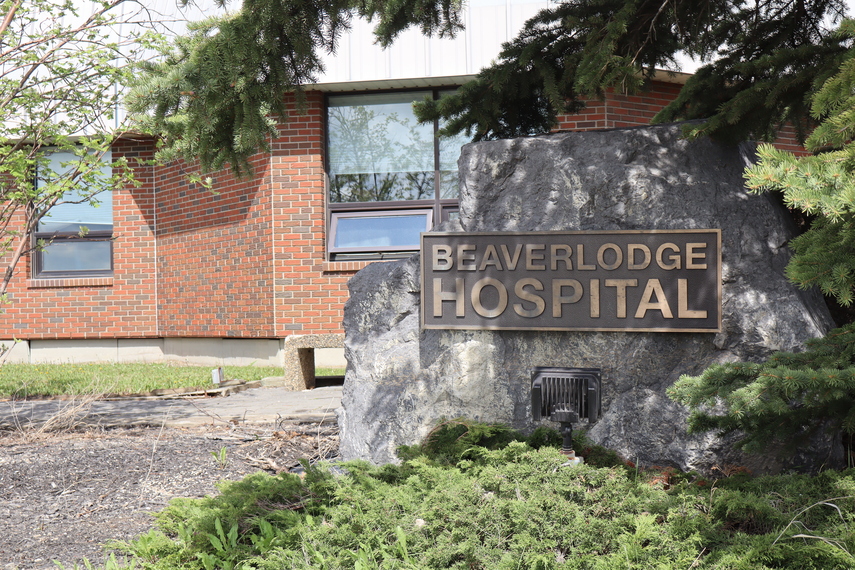 Green thumbs to help start garden at Beaverlodge Regional Hospital ...